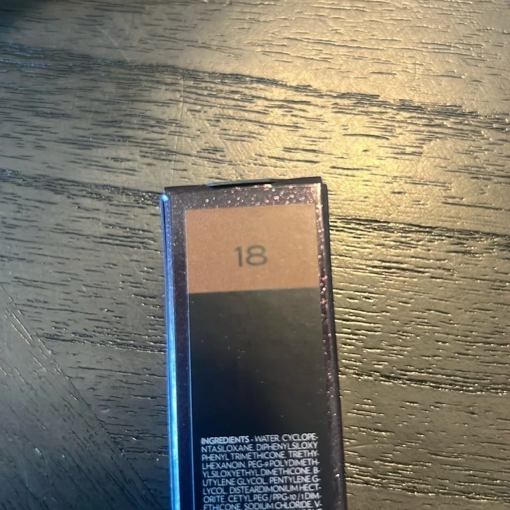 Surratt Surreal Skin Foundation Wand Shade 18 REFILL | Deep Chocolate / Neutral